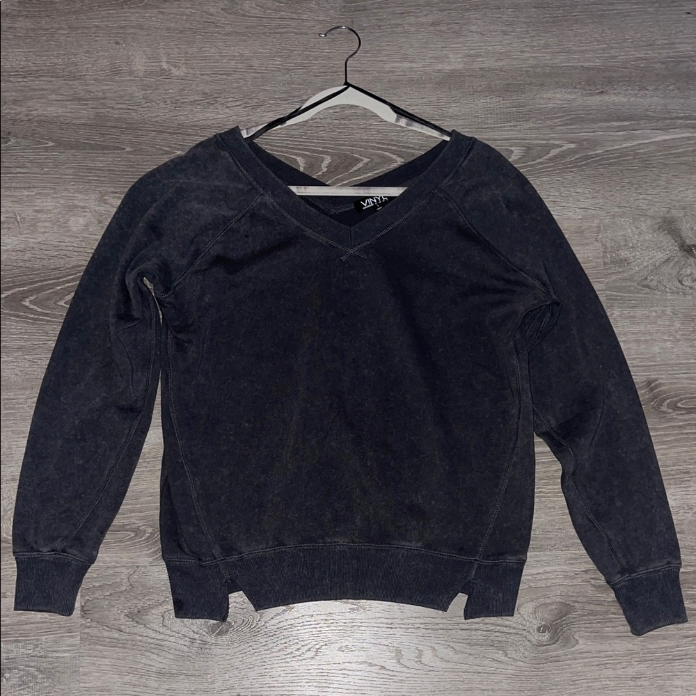 Brand new Vinyl icons Women's Charcoal V-Neck Sweater